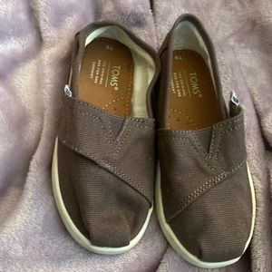 TOMS. Grey. Toddler size 9